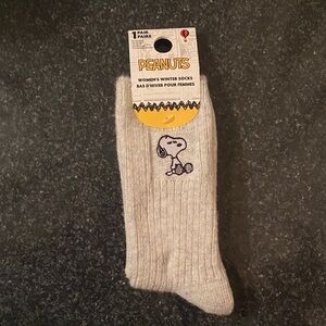 Peanuts Gray Snoopy Women's Socks